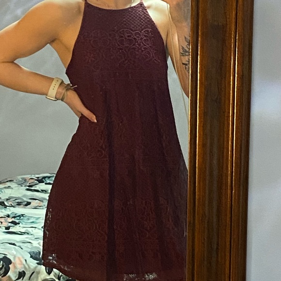 Dress - Picture 3 of 3
